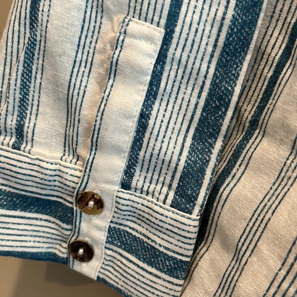 NWT, Chaser, women’s Beachy striped linen button down shirt, collared, LS - Picture 4 of 11